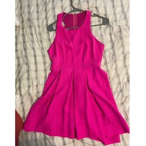 Lulu’s sleeveless dress. Hot pink size medium. Wedding guest dress.